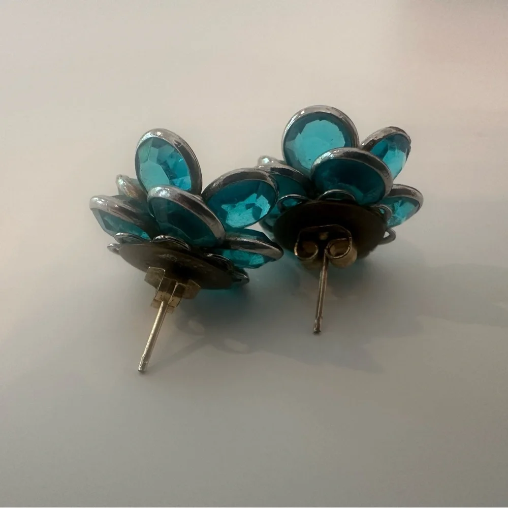 Anthropologie Crystal Flower Stud Turquoise Earrings - Picture 2 of 6